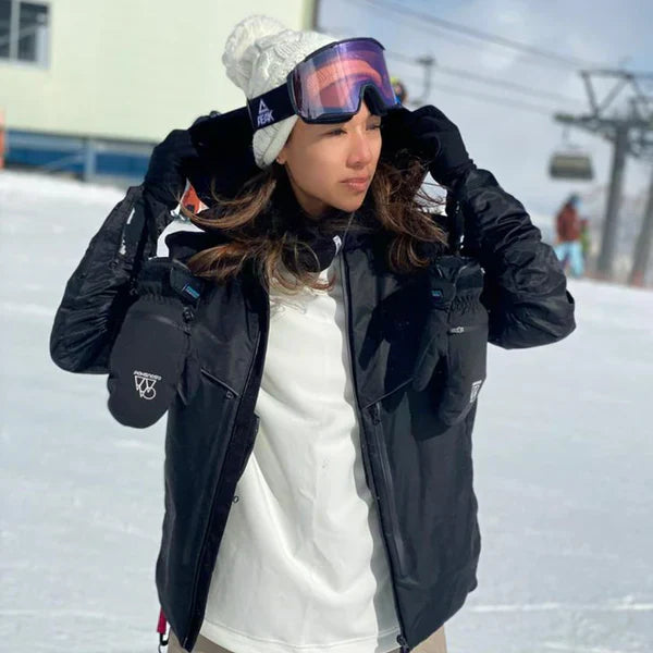 First-Time Skiing in Niseko Hokkaido – Winter Outfit and Ski Guide